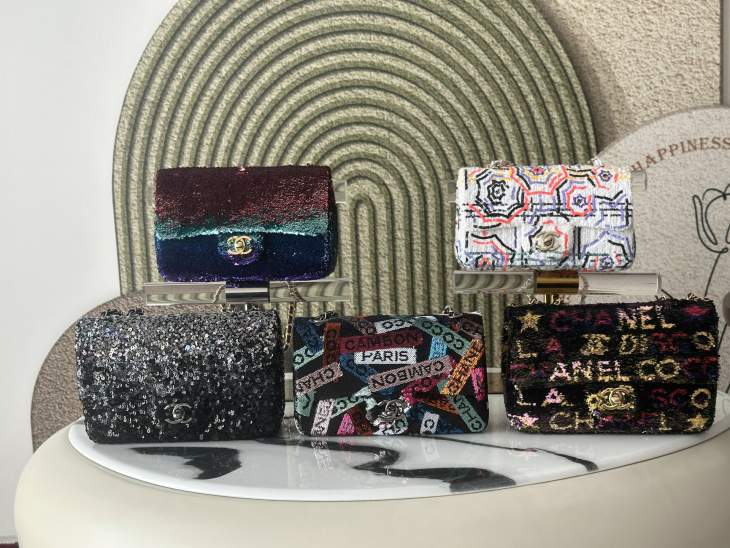 Picture of Chanel Handbags 2 _SKUfw239846212fw